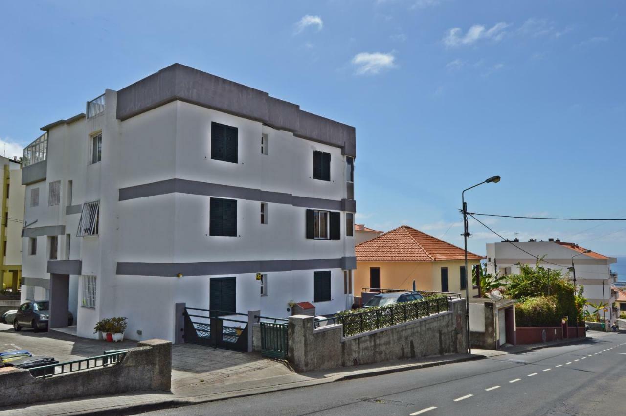 Top Floor With Balcony In Funchal Exterior foto